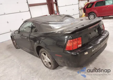 2004 Ford Mustang z USA, uszkodzony, nr VIN 1FAFP44674F178539